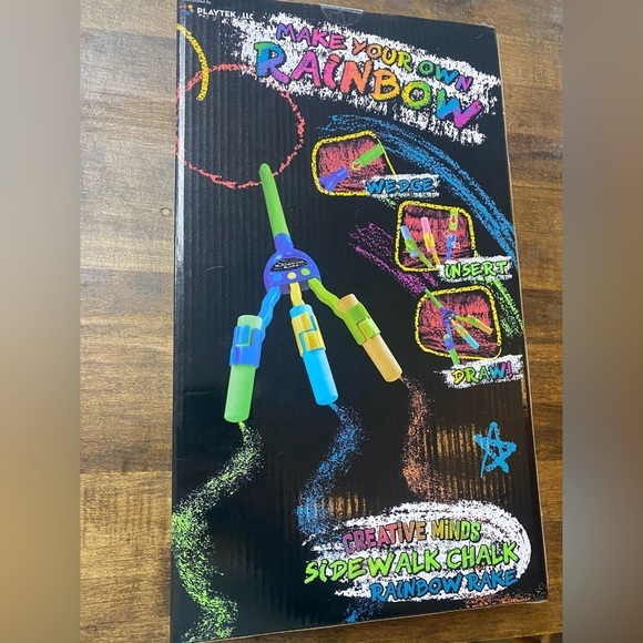 Sidewalk Chalk Holders Outdoor Chalk Play Tools, Adjustable - Picture 2 of 2